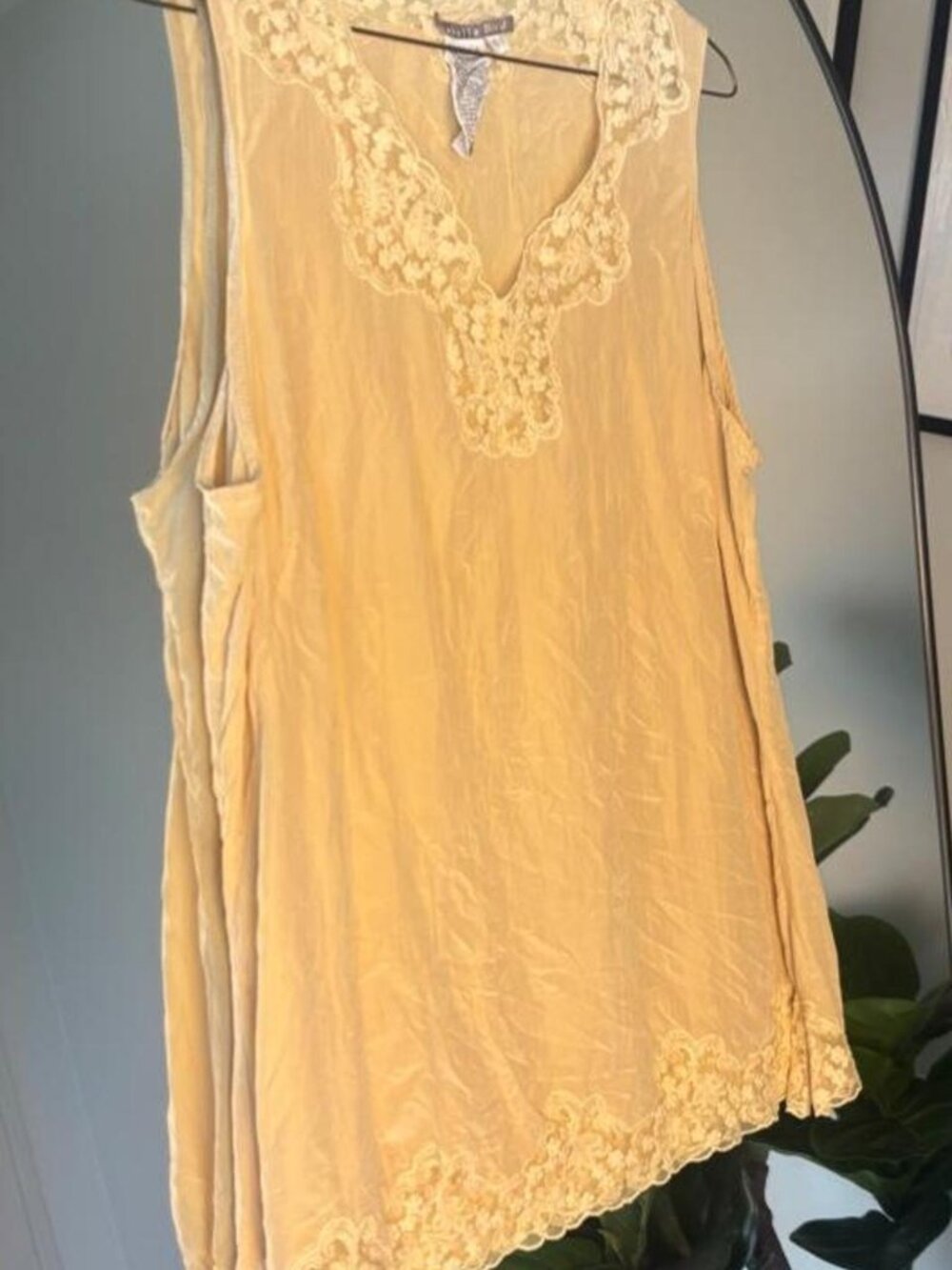 Isabella Bird Silk Lace Tank | Size L